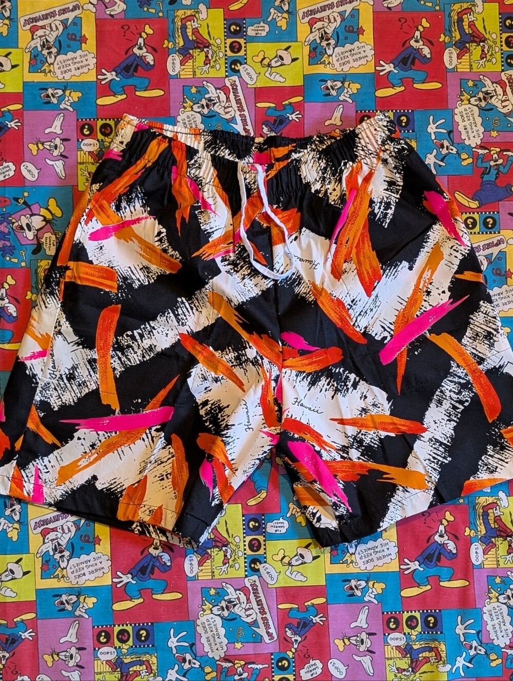 VTG 80's 90's Made In Hawaii Men's Shorts Multicolor Graphic S